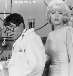 Jerry Lewis and Stella Stevens in The Nutty Professor